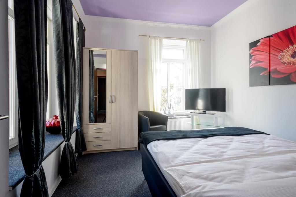 Villa Linde Zuchwil 部屋 写真